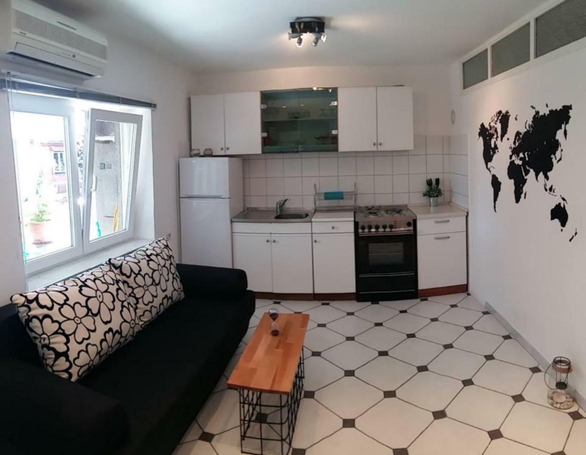 Apartment Melany Senj  Exterior foto